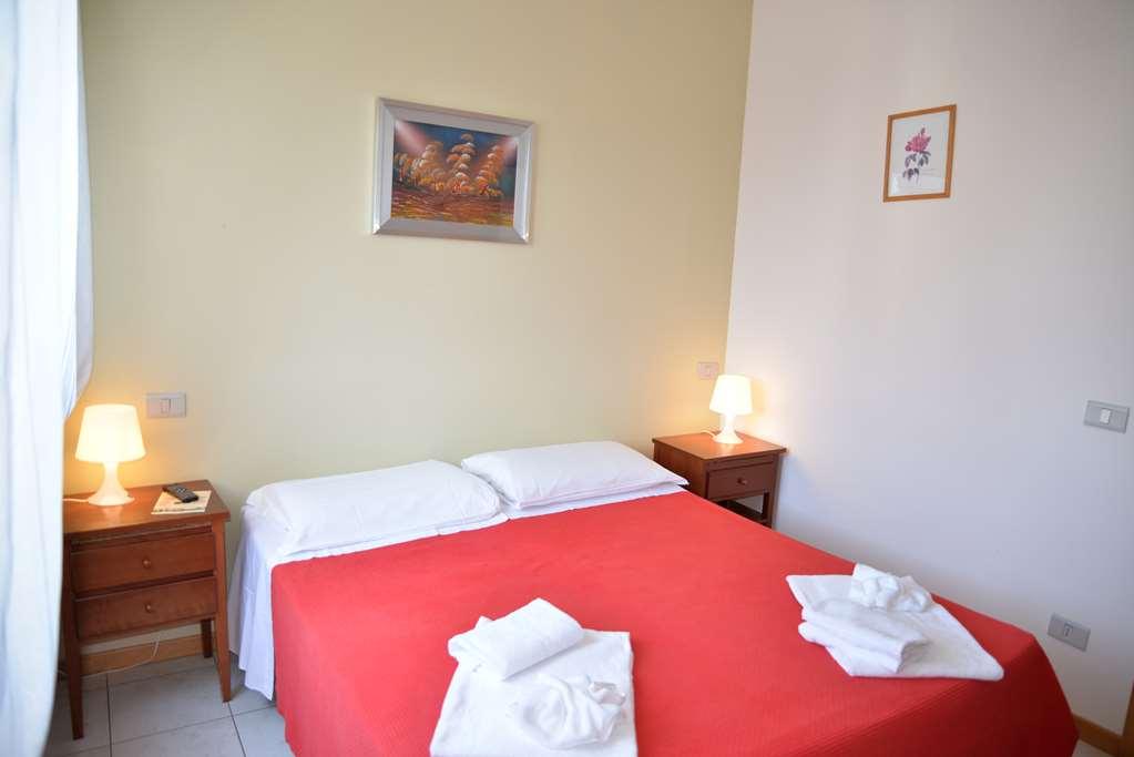 Residence Le Corniole Arezzo Habitación foto